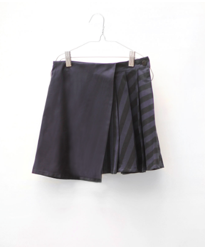 Motoreta Hayako Skirt Black-Blue Stripes